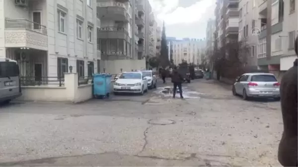 Silahlı kavgaya müdahale eden 2 polis yaralandı