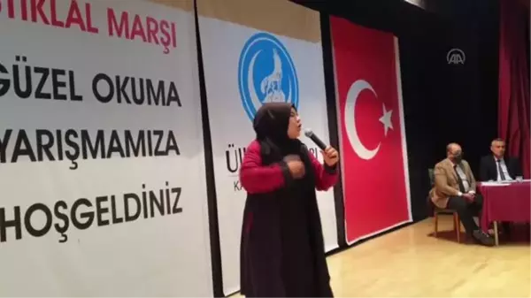 Kadirli'de İstiklal Marşı'nı güzel okuma yarışması düzenlendi