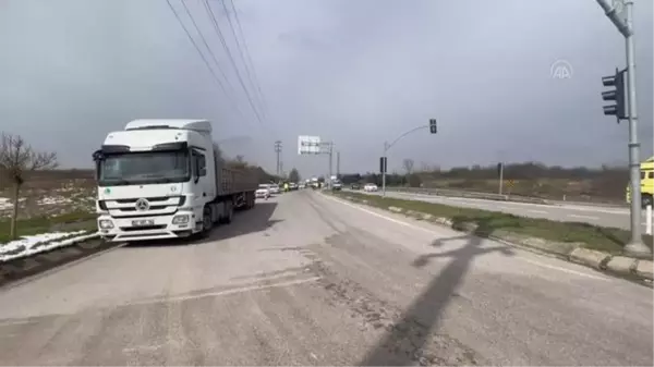 Trafik kazası D-100 kara yolunda ulaşımı aksattı