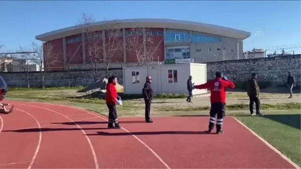 Ambulans helikopter, tuz ruhu içen çocuk için havalandı