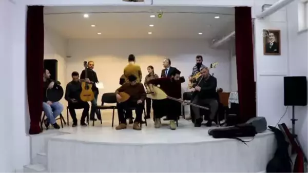 Öğretmenler, müzik sınıfı oluşturmak için konser verecek