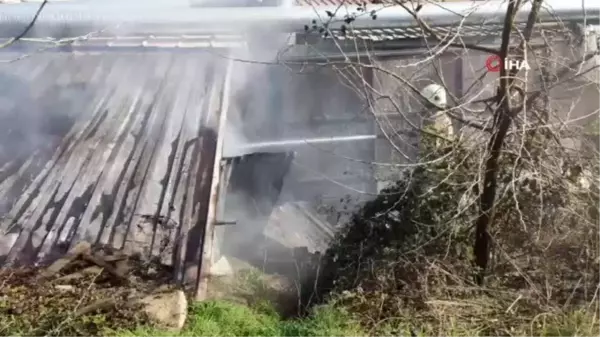 Son dakika haber... Sultangazi'de kot yıkama fabrikasında yangın paniği