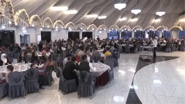 Son dakika haberi! Kızıltepe Kaymakamı Çam, şehit aileleri ve gazilerle iftarda bir araya geldi