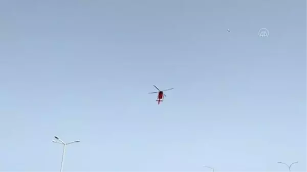 Ambulans helikopter kalp krizi geçiren hasta için havalandı