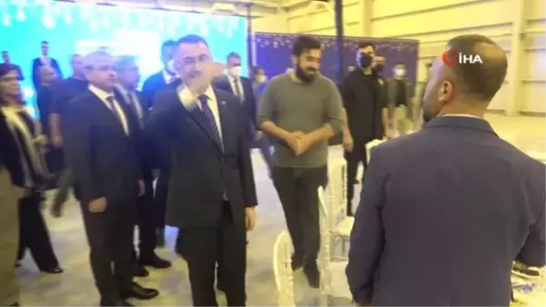 Fuat Oktay, mobilya üretim işçileri ile bir araya geldi