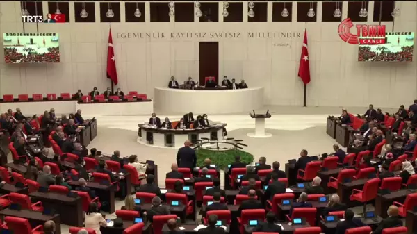 CHP'li Özkoç'tan Erdoğan'ın 23 Nisan Resmi Törenlerine Katılmamasına Tepki: 