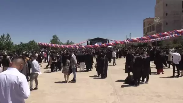 Mardin Artuklu Üniversitesinde 2 bin 500 öğrenci mezuniyet sevinci yaşadı