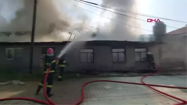 BOLU'DA KERESTE FABRİKASINDA YANGIN