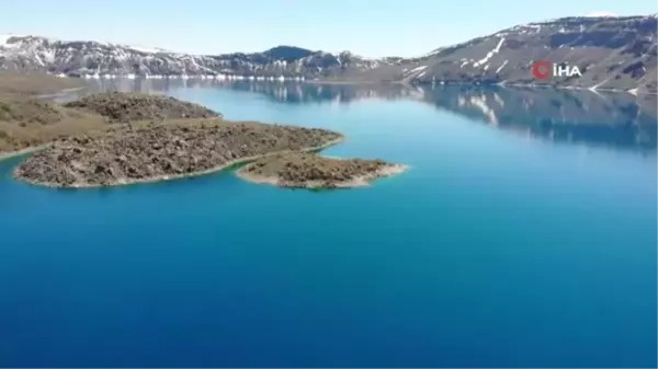 Nemrut Krater Gölü yaz turizmine hazır