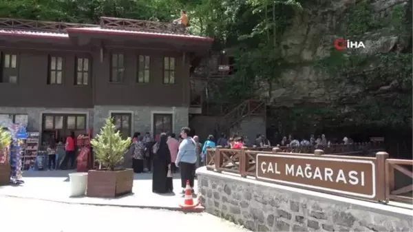 Çal Mağarası'na Arap turistlerden yoğun ilgi