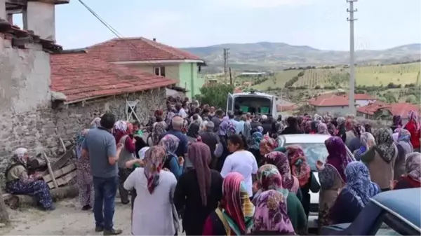 Evde çıkan yangında ölen baba defnedildi