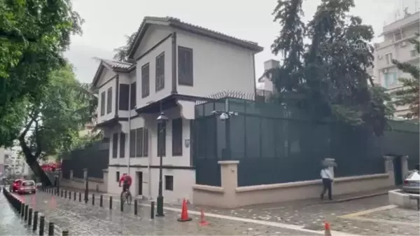 Atatürk Evi'ni her gün yaklaşık 2000 kişi ziyaret ediyor