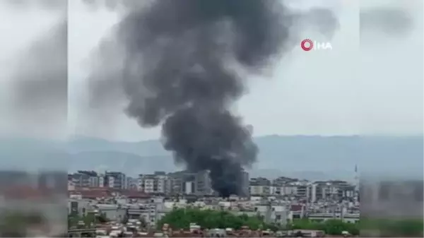 Okulun güvenlik kulübesi yandı... Gökyüzüne yükselen dumanlar şehrin her yerinden göründü