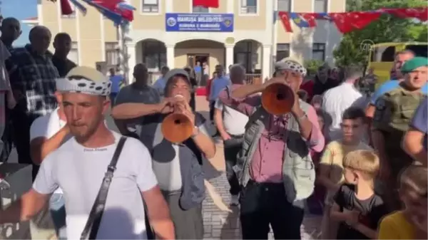 PRİZREN/MAMUŞA - Dışişleri Bakanı Çavuşoğlu Prizren ve Mamuşa'yı ziyaret etti