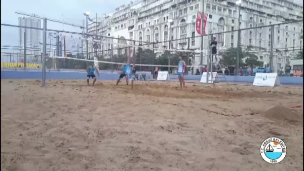 Arsuz Belediyesi Dünya Footvolley Şampiyonası Elemelerinde 3. Oldu