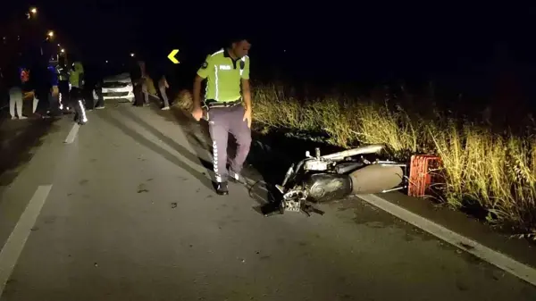 Son dakika haberi... Bursa'da otomobil motosikletle kafa kafaya çarpıştı: 1 ağır yaralı