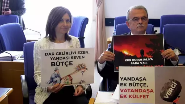 TBMM'de, Ek Bütçe Görüşmelerinde Bakan Nebati'ye 