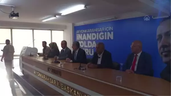 AFYONKRAHİSAR - Hazine ve Maliye Bakan Yardımcısı Gürcan, Afyonkarahisar'da ziyaretlerde bulundu