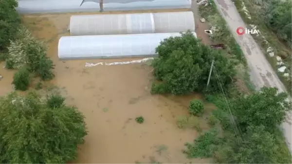 Karabük'te 250 dekar tarım arazisi sular altında kaldı