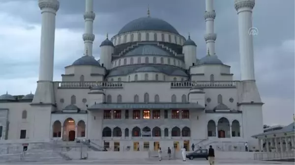 Kocatepe Camii'nde Kurban Bayramı namazı kılındı