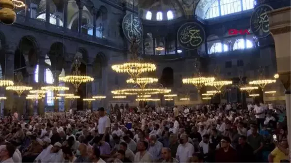 İSTANBUL-AYASOFYA CAMİİ'NDE 251 ŞEHİT İÇİN HATİM İNDİRİLDİ