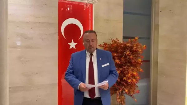 Özkan Yalım: 