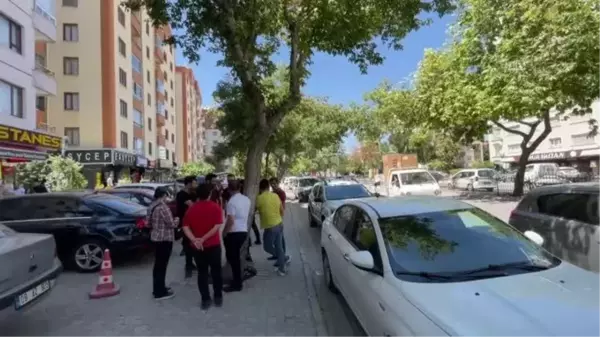 2 şüpheli kuyumcudan yüklü miktarda döviz alıp kaçtı