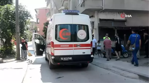 Otomobil ile motosikletin çarpıştığı kaza kamerada