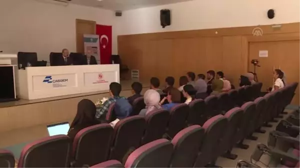 Türkiye Maarif Vakfının 49 ülkedeki Türkçe öğretmenleri Türkiye'de buluştu