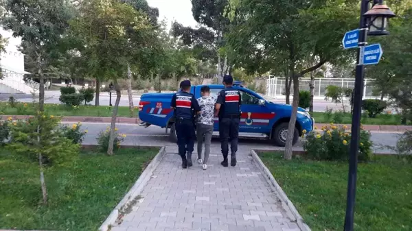 Aksaray haber... Aksaray'da 13 yıl hapis cezası olan şüpheli, jandarma tarafından yakalandı