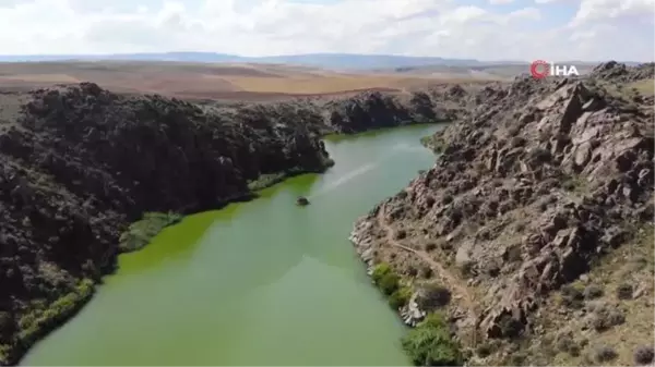 Konya haberi | Yüzyıllardır tarihe ışık tutan, Selçuklu yadigarına ziyaretçi akını