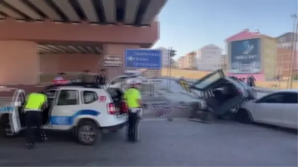 Bayburt haberi... BAYBURT- İki aracın çarpıştığı kazada 1 kişi yaralandı