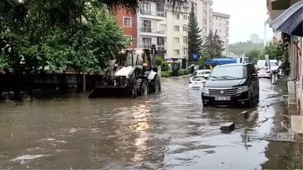 İSTANBUL- Sağanak yağış su baskınlarına yol açtı (6)