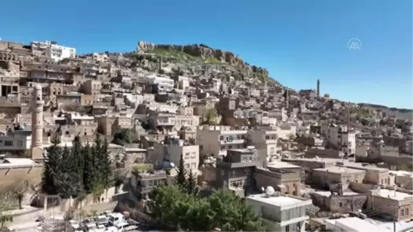 Mardin haber: Yurtlarda ücretsiz konaklama fırsatından yaralanan gençler Mardin'de tarihle buluştu