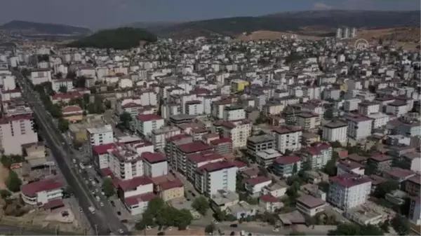 Kahramanmaraş haberi! KAHRAMANMARAŞ - Pazarcık esnafı, yazın yurt dışındaki hemşehrilerinin yolunu gözlüyor