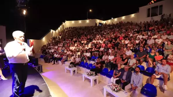 İzmir yerel haberleri... Kardeş Türküler'den Güzelbahçe'de Barış Rüzgarı