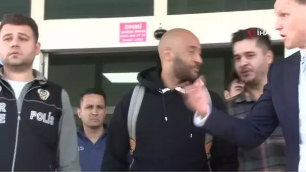 Beşiktaş'ın yeni transferi Nathan Redmond, İstanbul'a geldi