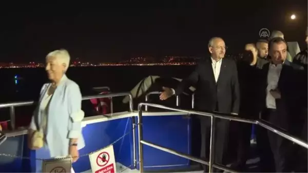 İzmir haberleri | CHP lideri Kılıçdaroğlu, İzmir'in kurtuluşunun yıl dönümü etkinliklerine katıldı