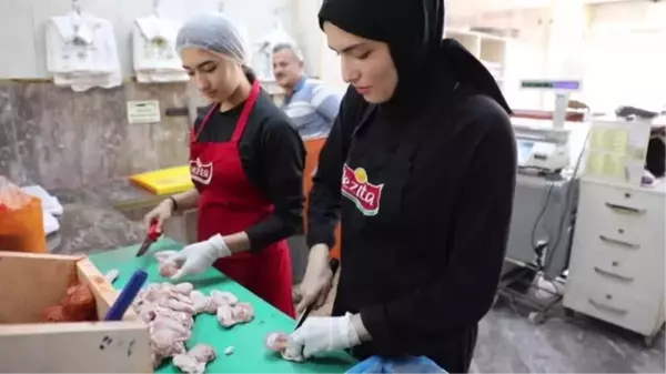 Kick boksta dünya şampiyonu kardeşlerin hedefi hep zirvede kalmak