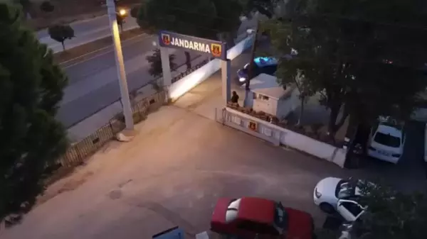 İzmir haber: İzmir'de Jandarmadan Uyuşturucu Operasyonları: 5 Kişi Tutuklandı