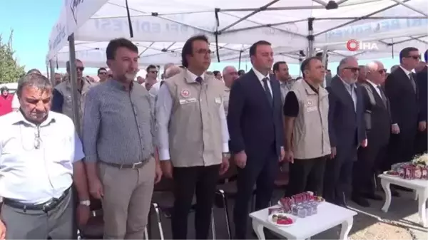 Silivri'de çiftçilere kanola tohumu dağıtıldı