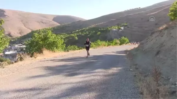 Kahramanmaraş gündem haberi: KAHRAMANMARAŞ - 12. Uluslararası Elbistan Ultramaraton Türkiye Şampiyonası başladı