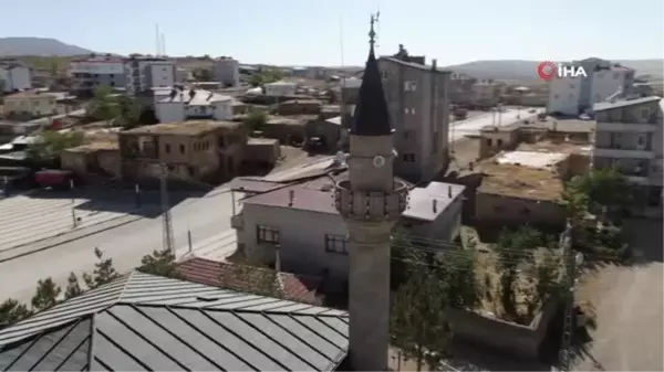 Yapımı 13 yıl sürdü, 127 yıllık tarihi cami işlemeleri görenleri mest ediyor