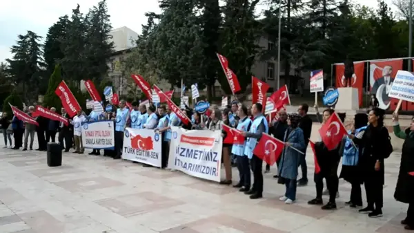 Bilecik yerel haberleri: Bilecik'te Öğretmenlerden Hükümete Çağrı: 