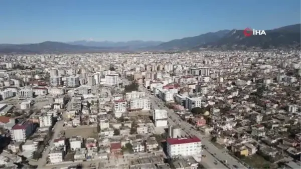 Yıkıcı depremin izleri böyle görüntülendi