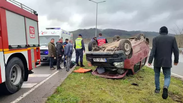 D-650'de takla atan otomobilde sıkışan kadın yaralandı