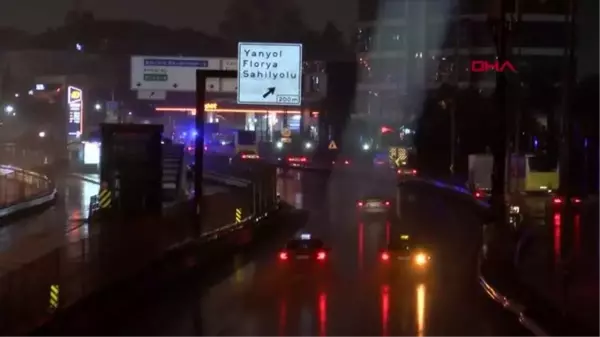 İSTANBUL'DA YAĞMUR ETKİLİ OLMAYA BAŞLADI