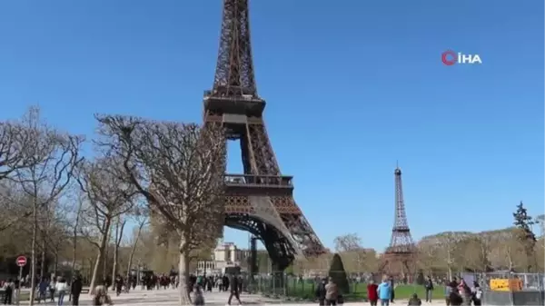 Paris'te Eyfel Kulesi sayısı ikiye çıktı