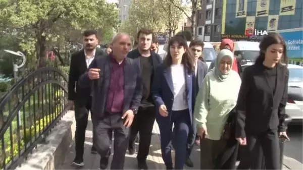 AK Parti İstanbul Milletvekili adayı Ecrin Nazlı İnan: 