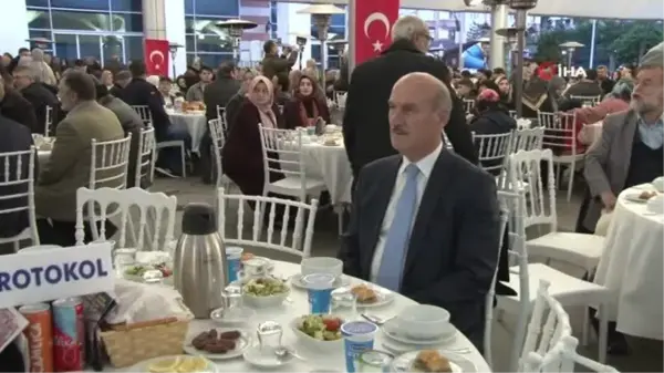 AK Parti Milletvekili Aday Rasim Erdoğmuş, İmam Hatiplilerle bir araya geldi